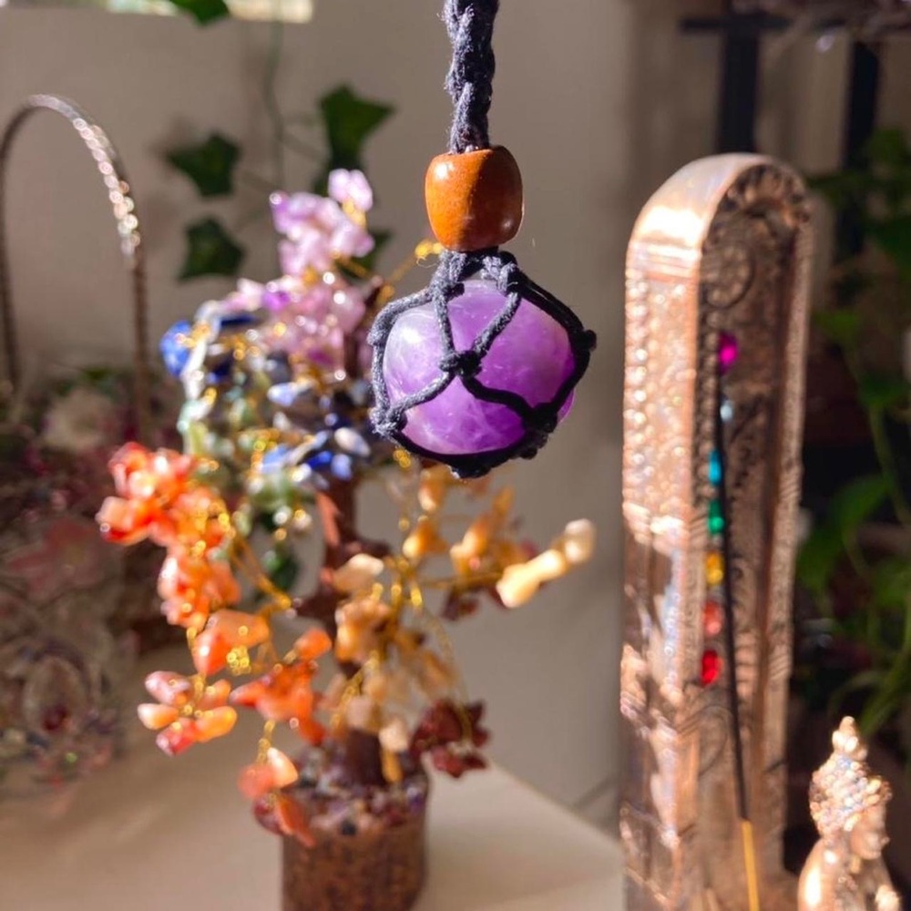 Amethyst crystal stone holder macrame necklace
